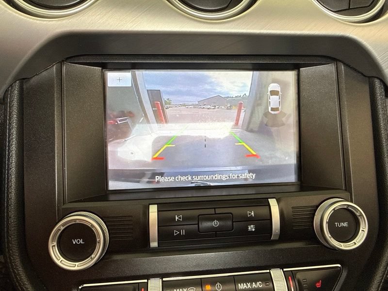 Used 2020 Ford Mustang Premium RWD image 28