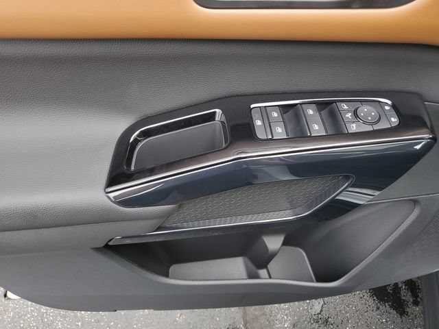 New 2026 Nissan Pathfinder Platinum AWD/4WD image 22
