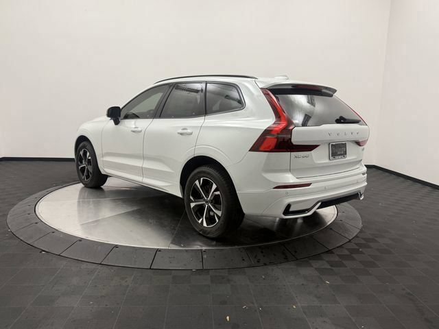 New 2026 Volvo XC60 B5 Core AWD/4WD image 6