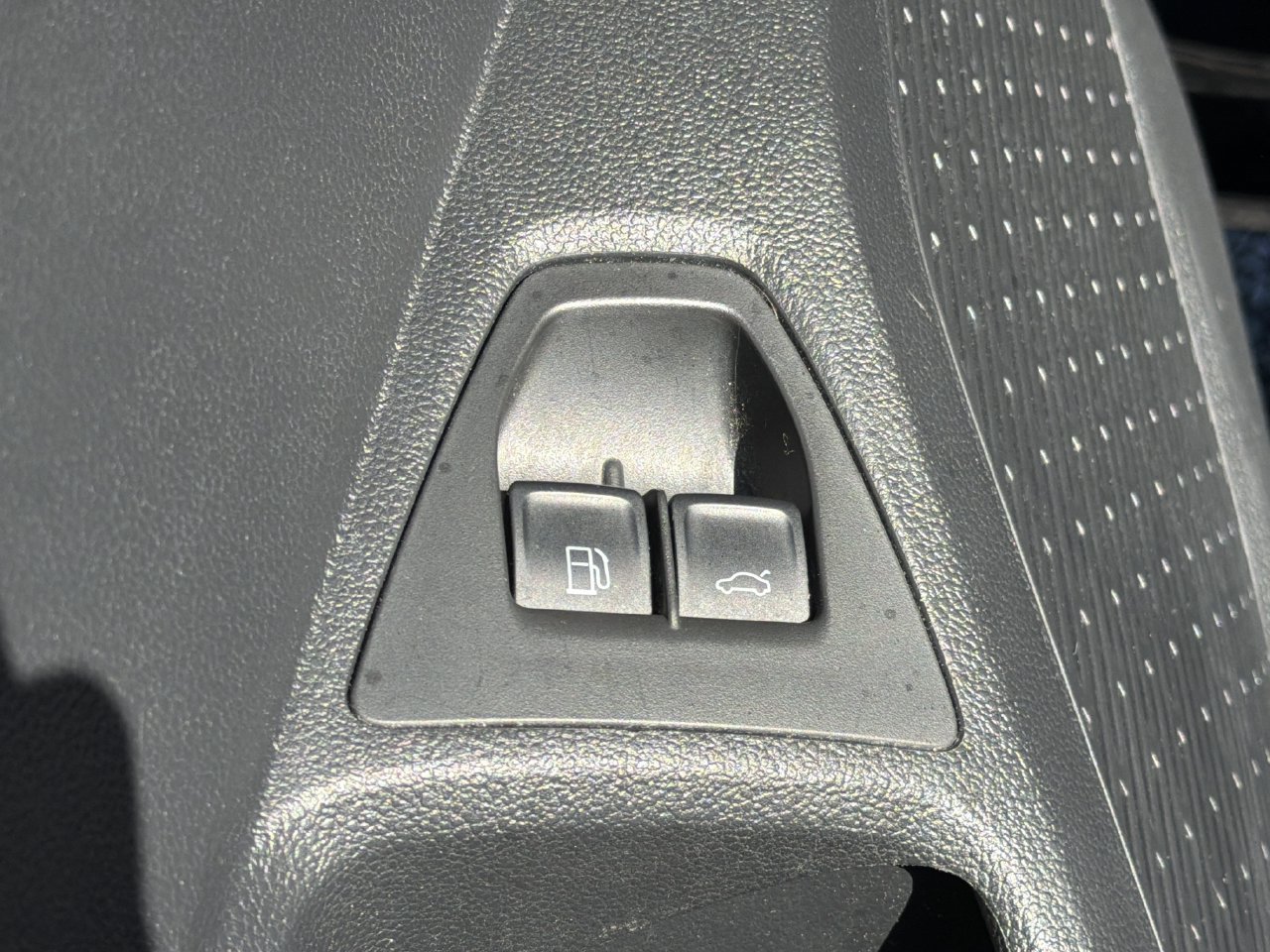 Used 2024 Volkswagen Jetta S FWD image 16