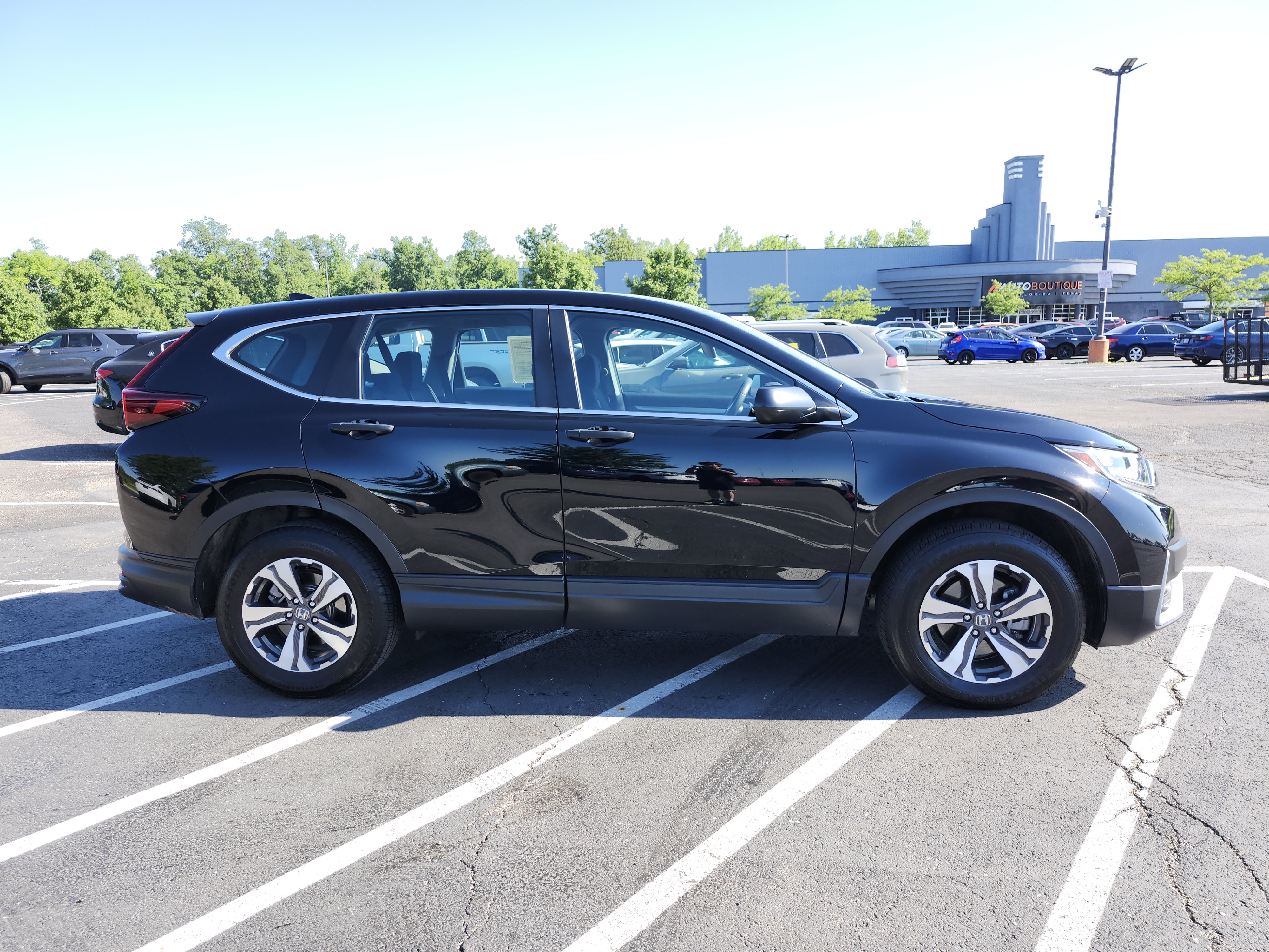 Used 2021 Honda CR-V LX image 15