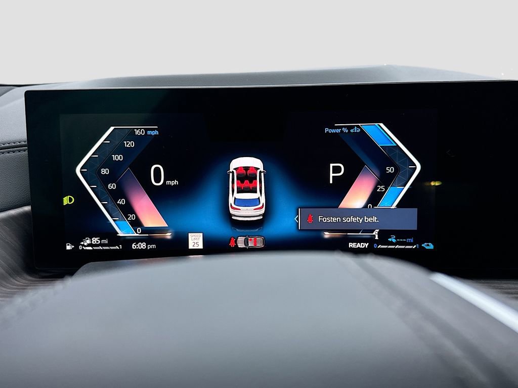 Used 2024 BMW X5 xDrive50e w/ Parking Assistance Package image 12