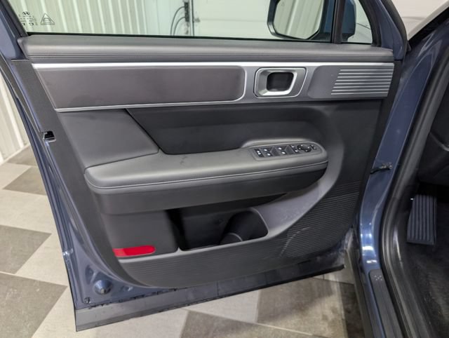Used 2026 Hyundai Santa Fe SEL AWD/4WD image 13