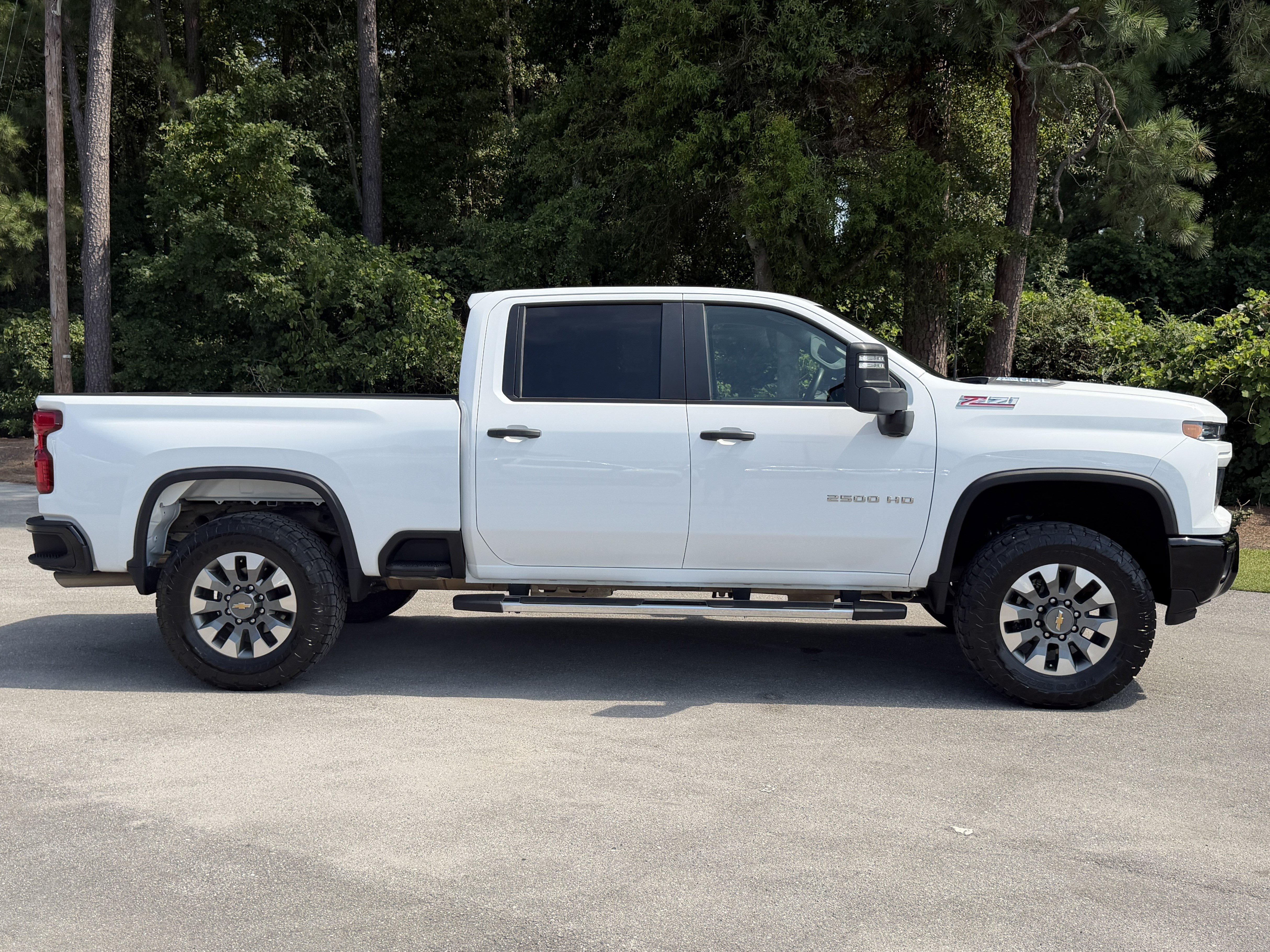 Used 2025 Chevrolet Silverado 2500 Custom w/ Custom Value Package AWD/4WD image 31