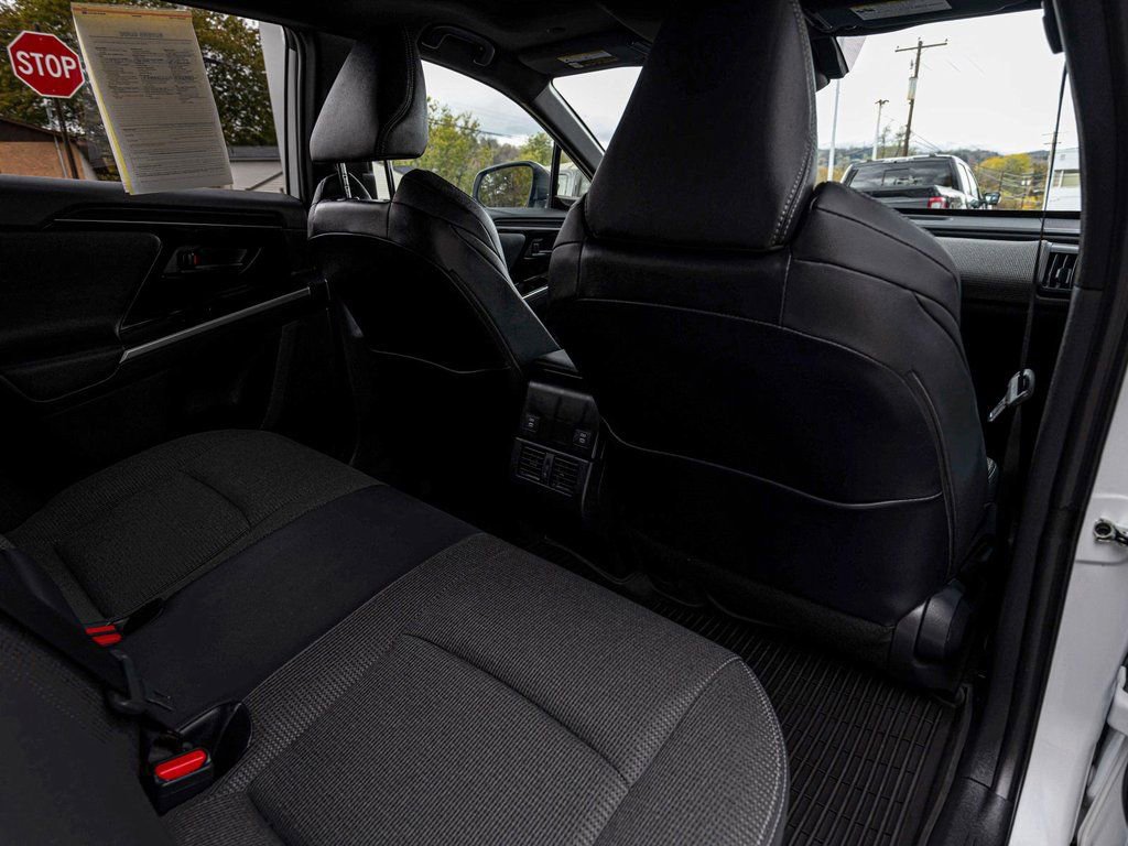 Used 2024 Toyota bZ4X XLE w/ Weather Package image 27