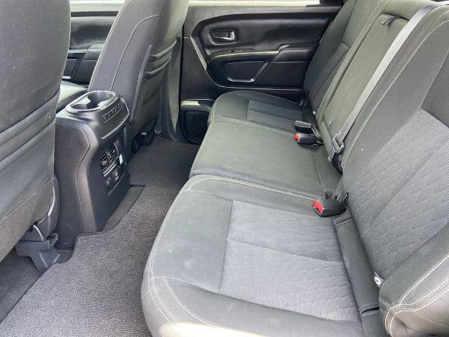 Used 2019 Nissan Titan SV w/ SV Convenience Package RWD image 21