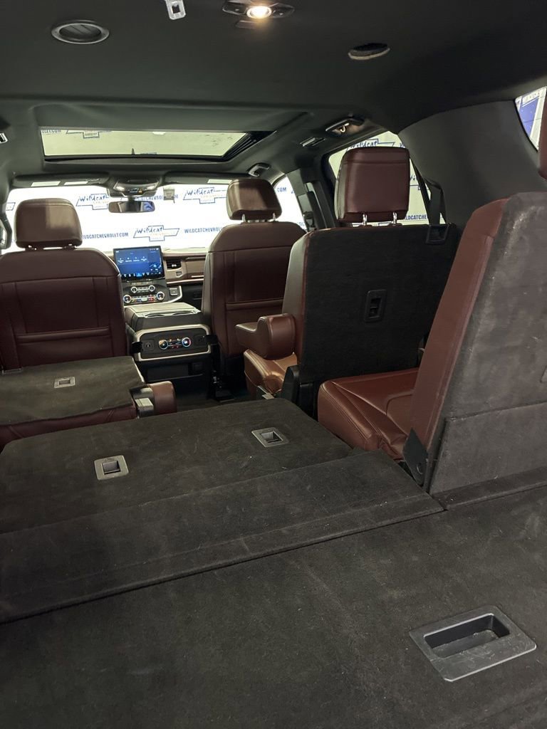 Used 2024 Ford Expedition Limited image 44