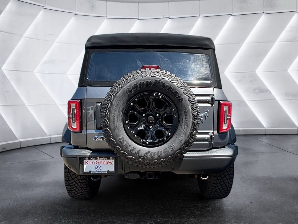 Used 2022 Ford Bronco Badlands AWD/4WD image 3