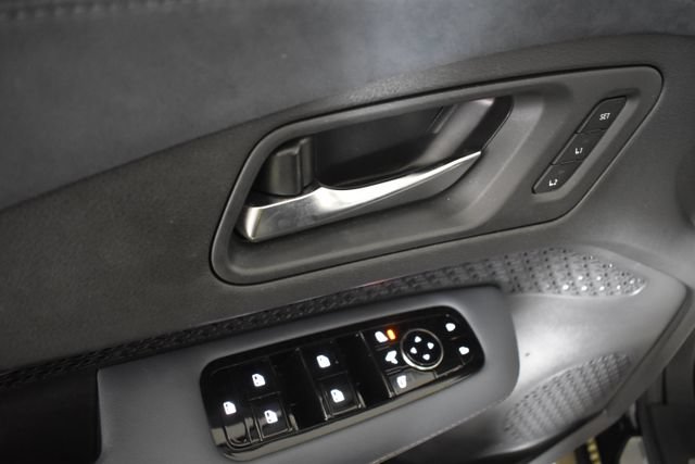 Certified 2023 Nissan Ariya AWD/4WD image 8