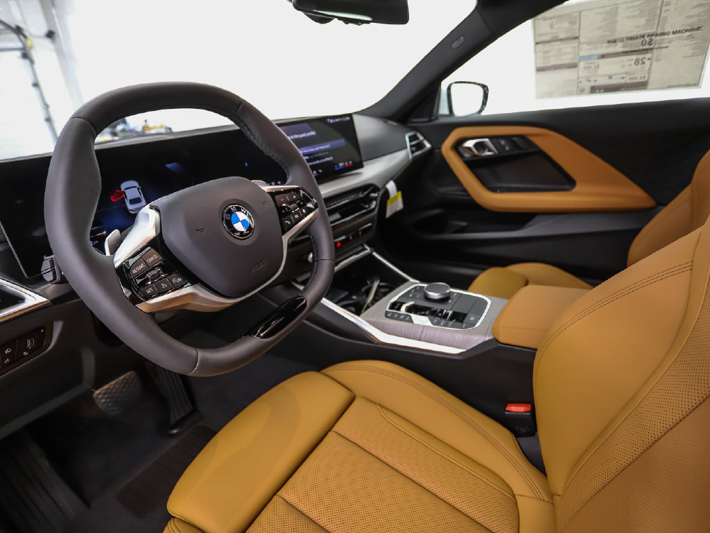 New 2026 BMW 230i xDrive Coupe w/ Convenience Package AWD/4WD image 10