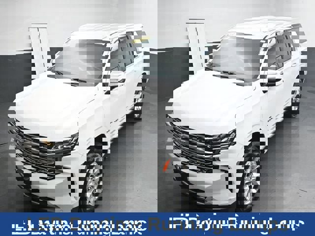 Used 2023 Chevrolet Suburban Premier image 28