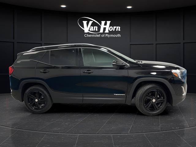 Used 2021 GMC Terrain SLT w/ Infotainment Package II AWD/4WD image 8