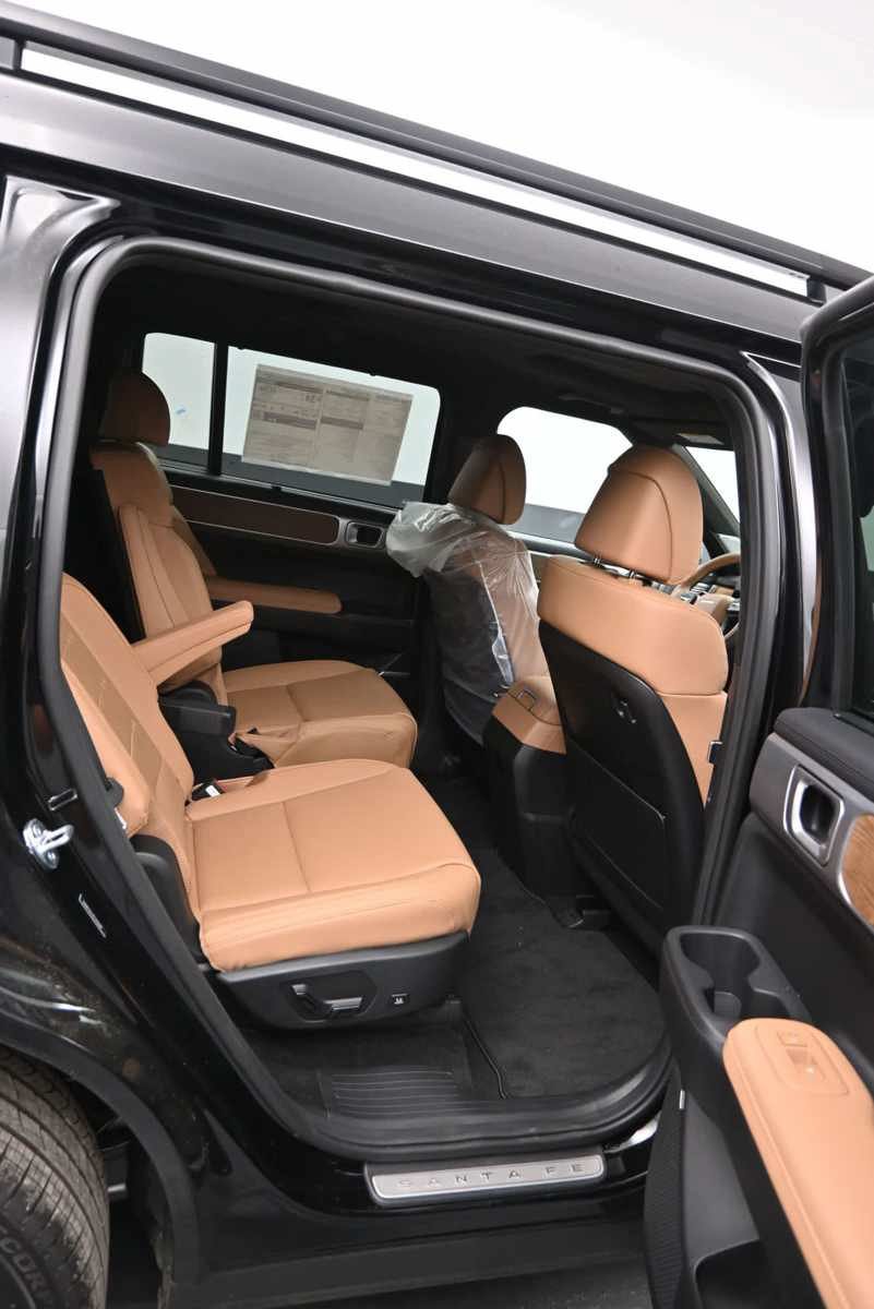 New 2026 Hyundai Santa Fe Calligraphy AWD/4WD image 12