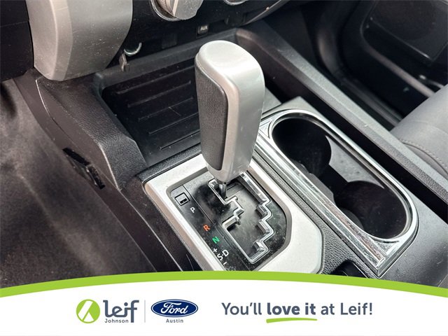 Used 2015 Toyota Tundra SR5 w/ SR5 Upgrade Package image 26