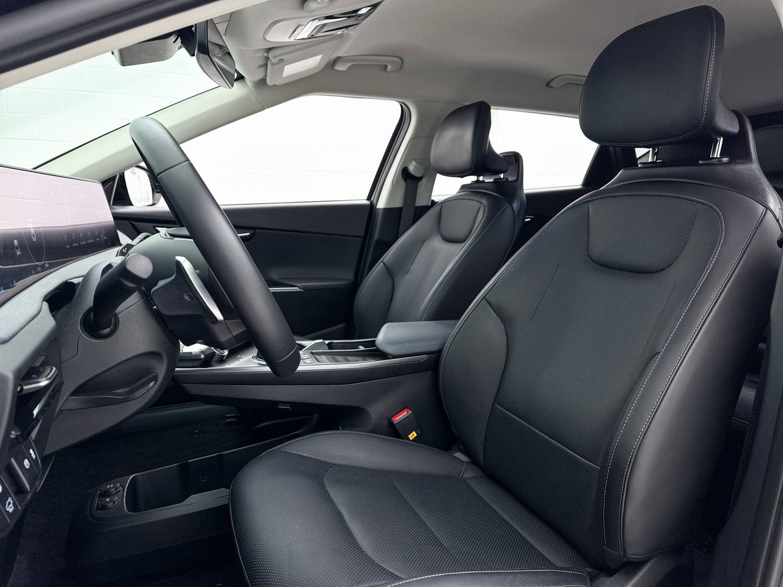 Used 2023 Kia EV6 Wind w/ Wind Technology Package image 18