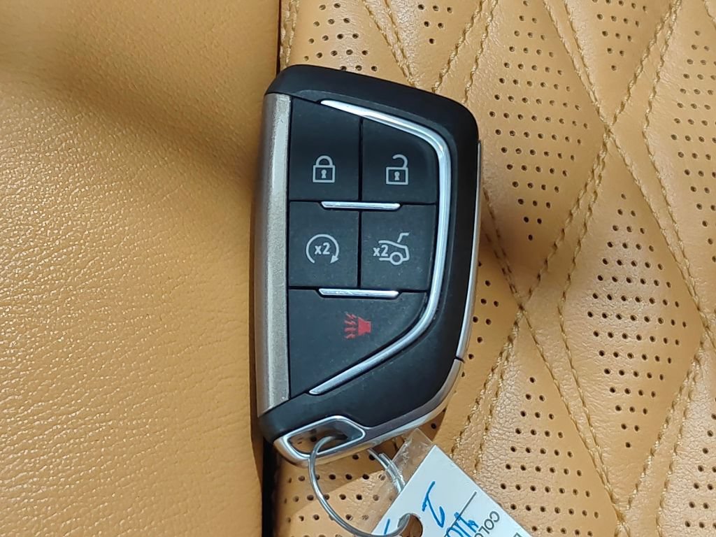 Used 2023 Cadillac CT4 V Blackwing w/ Driver Assist Package RWD image 17