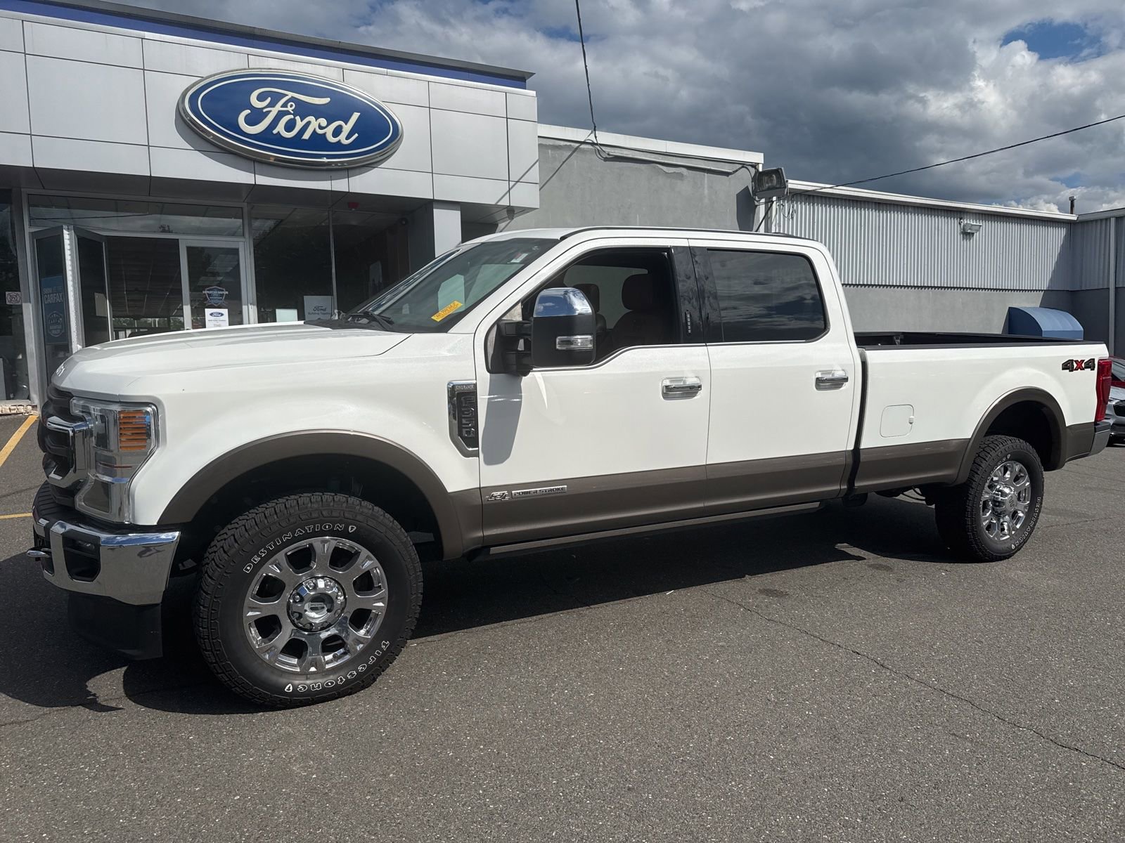 Used 2020 Ford F350 King Ranch w/ King Ranch Ultimate Package AWD/4WD image 1