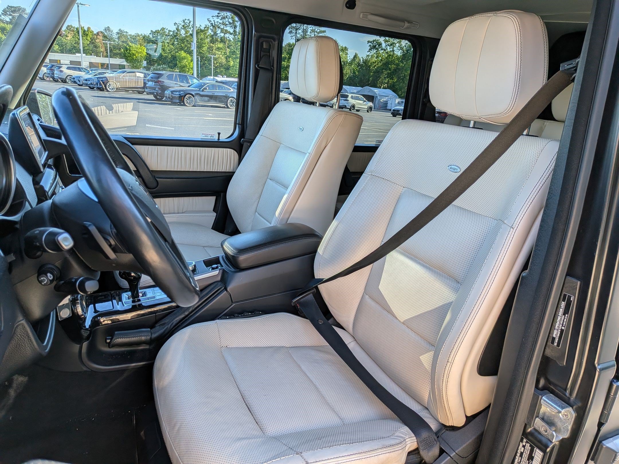Used 2015 Mercedes-Benz G 550 image 12
