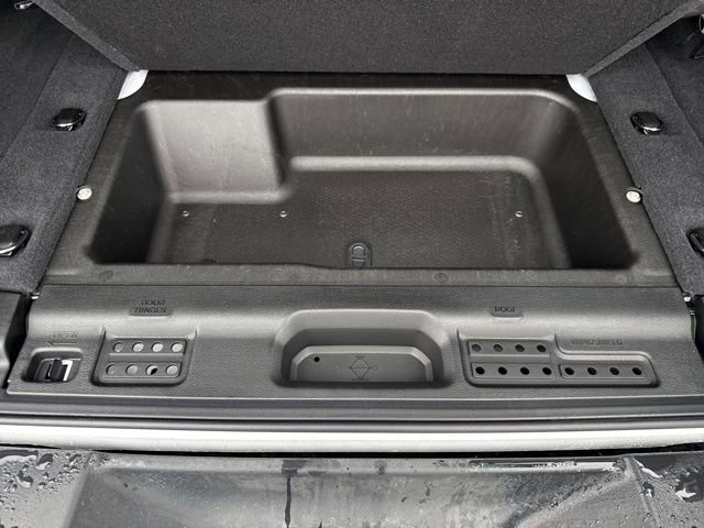 Used 2025 Jeep Wrangler Sport AWD/4WD image 22