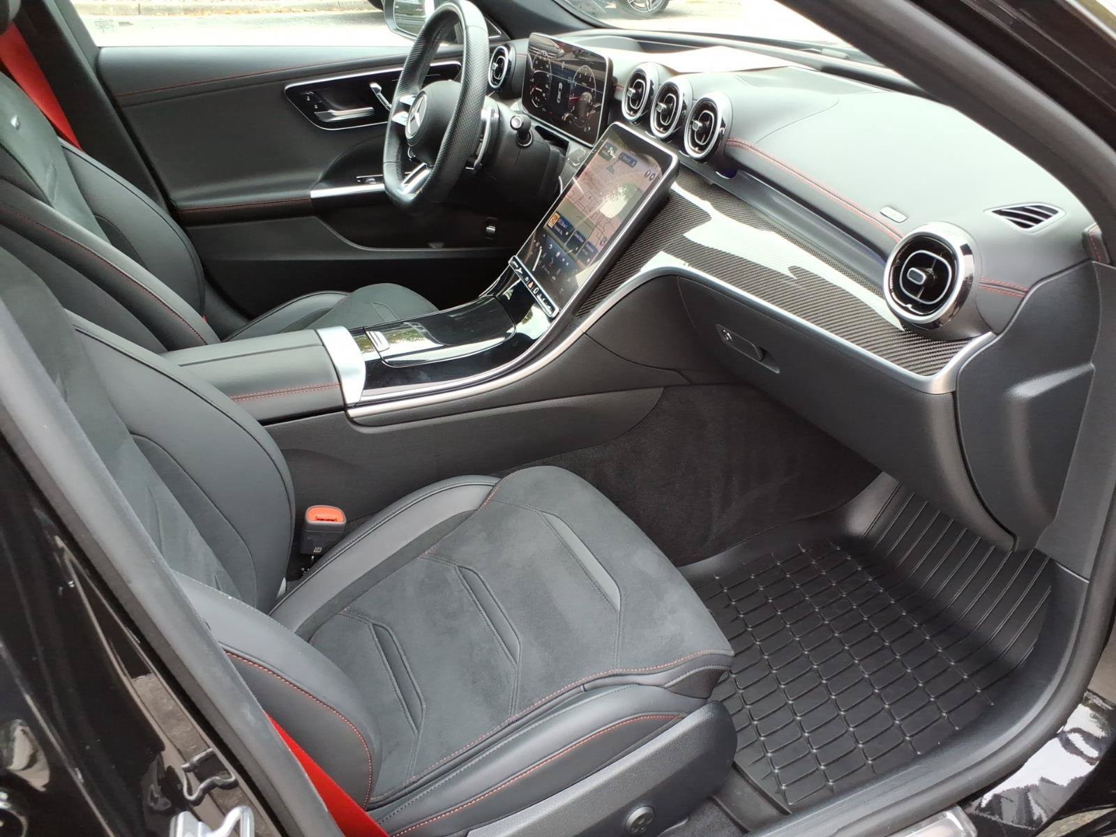 Used 2024 Mercedes-Benz C 43 AMG 4MATIC Sedan image 25