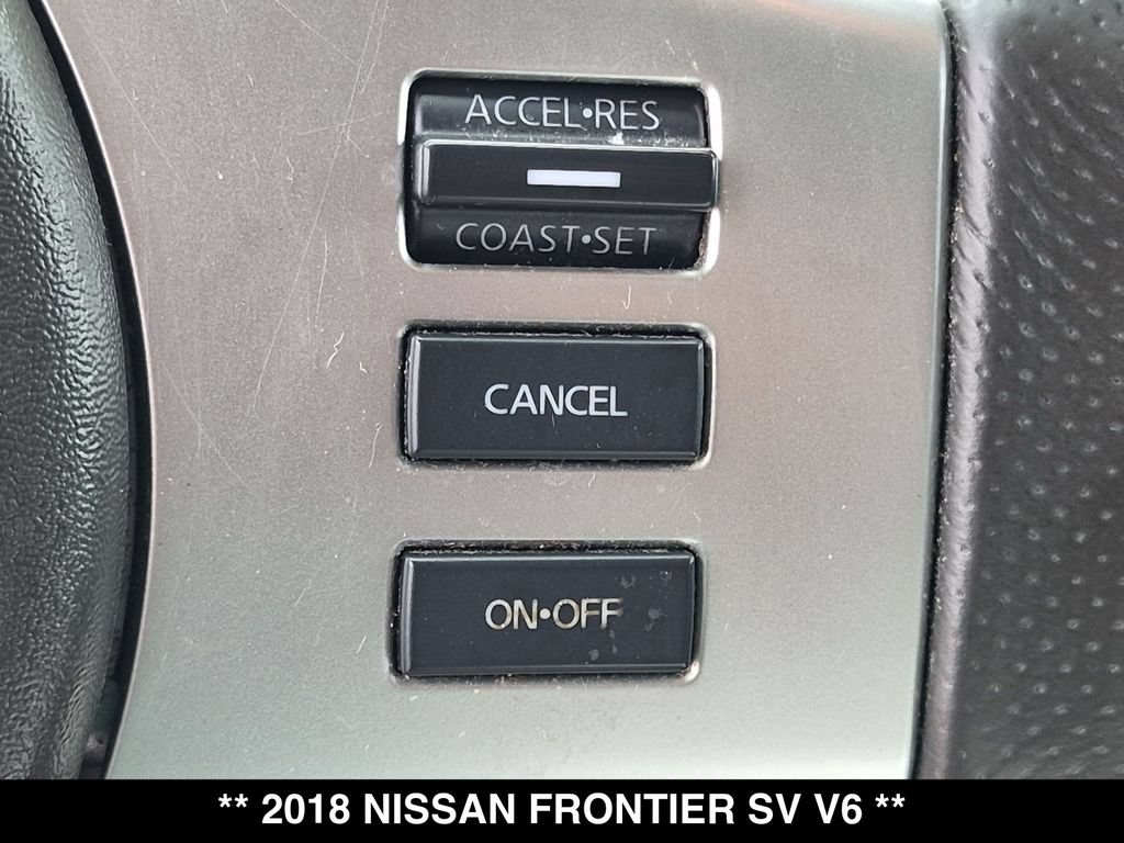 Used 2018 Nissan Frontier PRO-4X AWD/4WD image 7