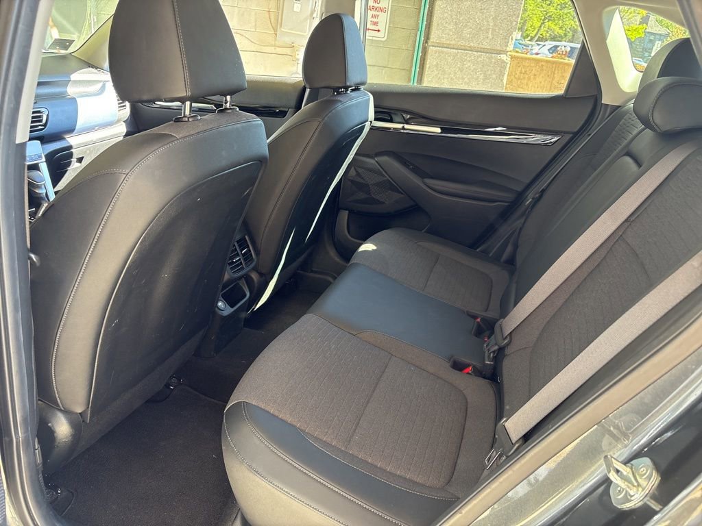 Certified 2023 Kia Seltos S w/ Navigation Package AWD/4WD image 9