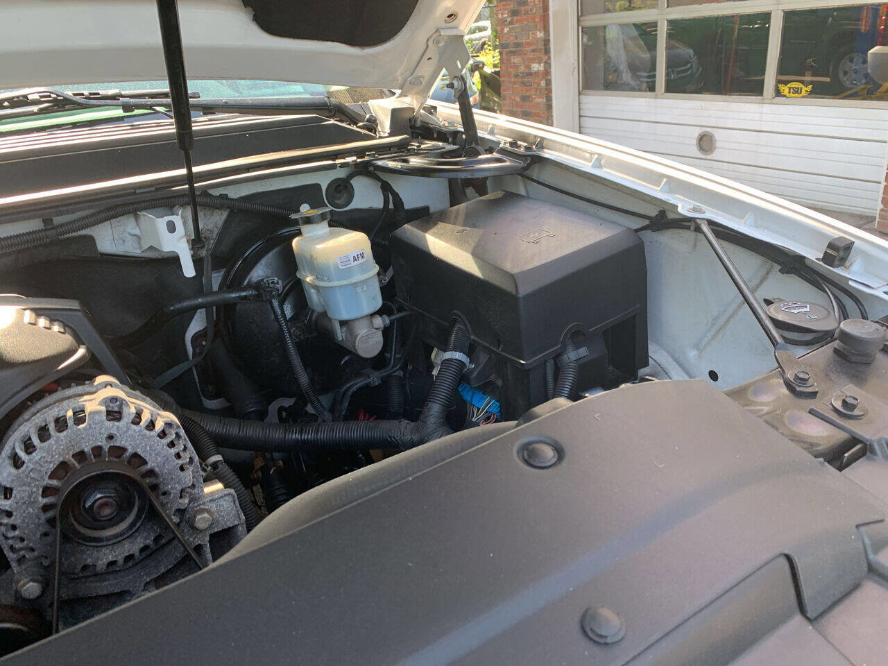 Used 2013 Chevrolet Tahoe LT image 23