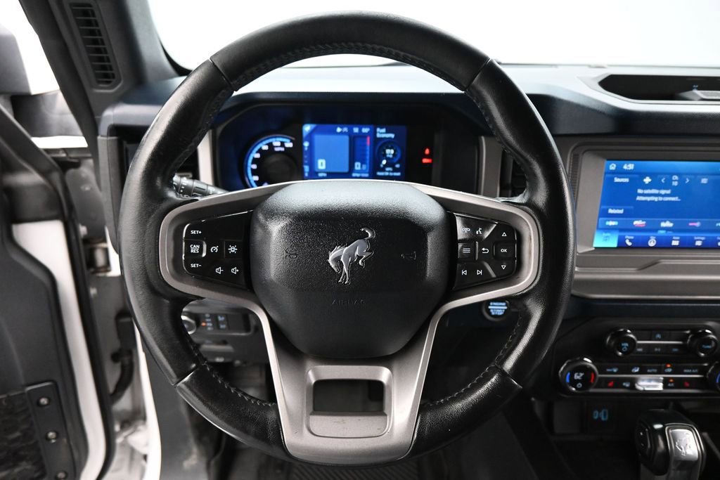 Used 2021 Ford Bronco Outer Banks AWD/4WD image 10