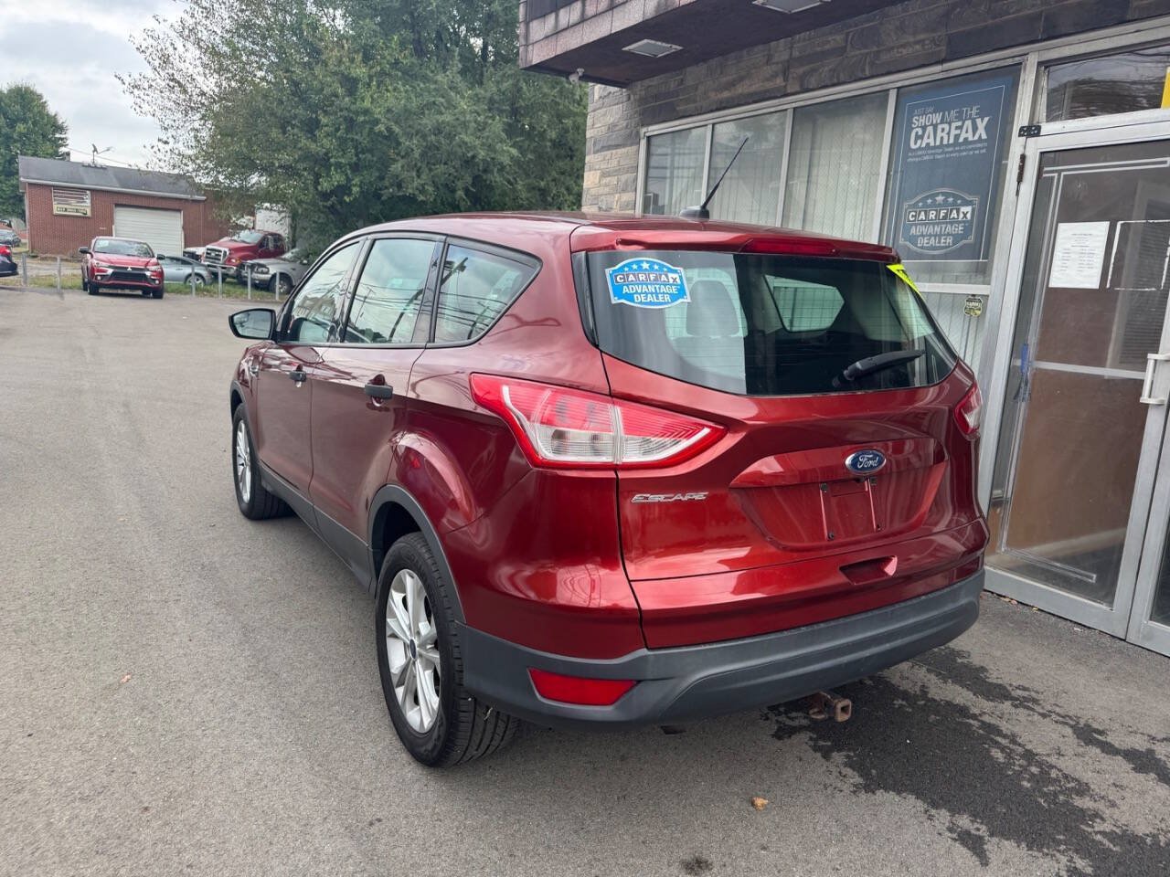 Used 2014 Ford Escape S FWD image 4