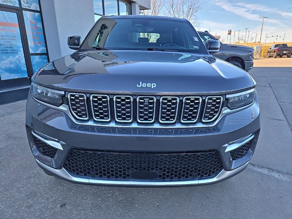 Used 2025 Jeep Grand Cherokee Summit image 14