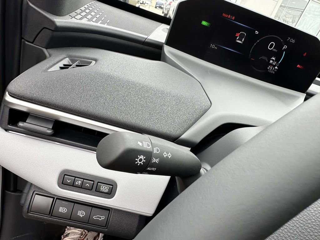 New 2026 Subaru Solterra Premium image 26