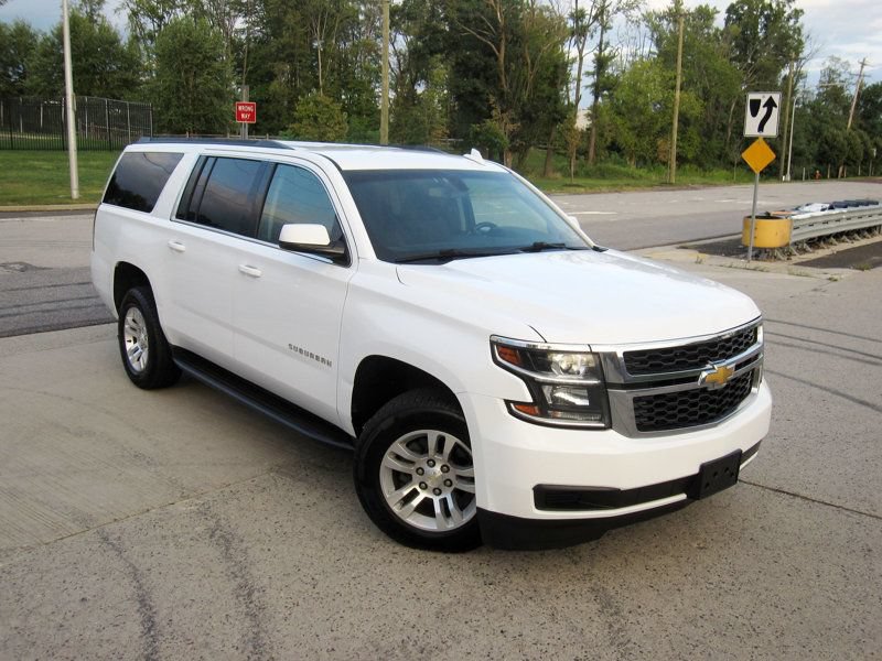 Used 2018 Chevrolet Suburban LS AWD/4WD image 2
