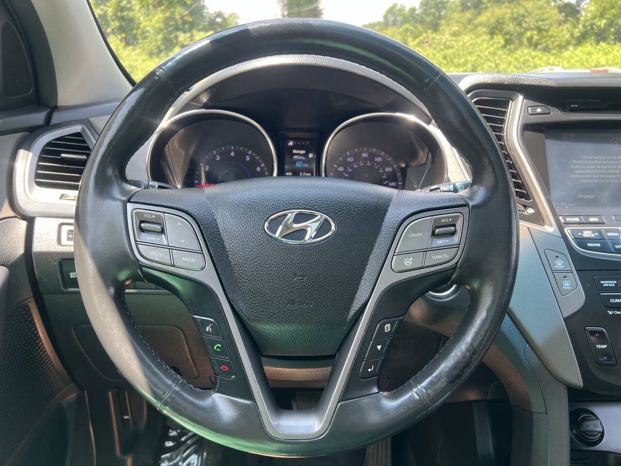 Used 2013 Hyundai Santa Fe Sport w/ Technology Pkg FWD image 13