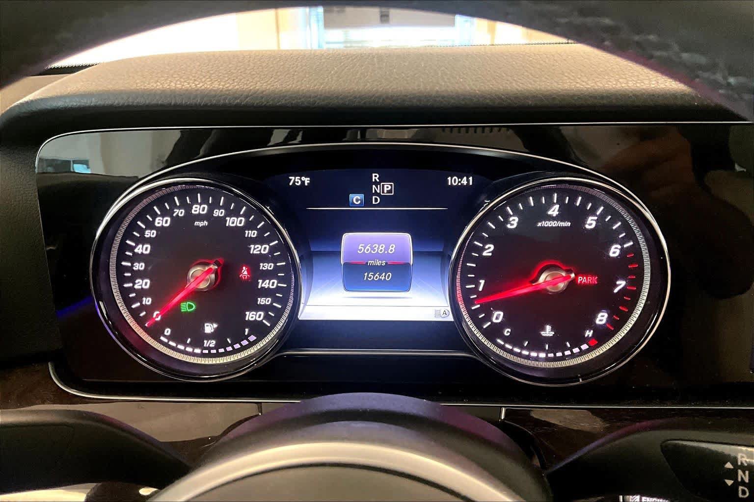 Used 2019 Mercedes-Benz E 300 image 23