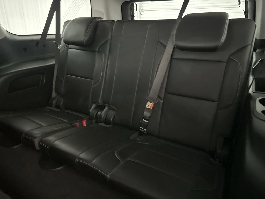 Used 2020 Chevrolet Suburban LT RWD image 24