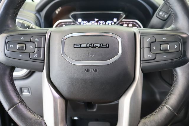 Used 2022 GMC Sierra 2500 Denali w/ Denali Black Diamond Edition AWD/4WD image 22