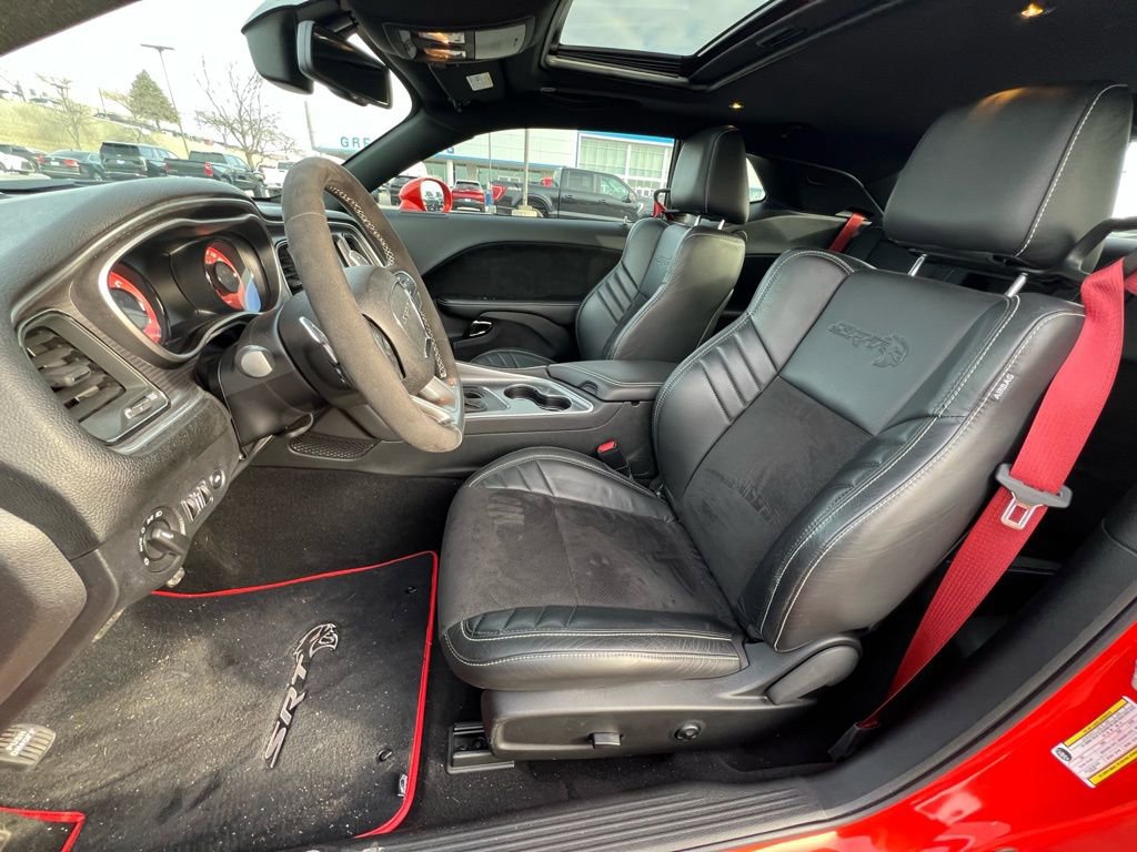 Used 2019 Dodge Challenger SRT Hellcat Redeye image 28