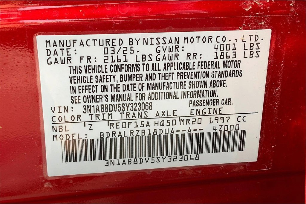 New 2025 Nissan Sentra SR image 13