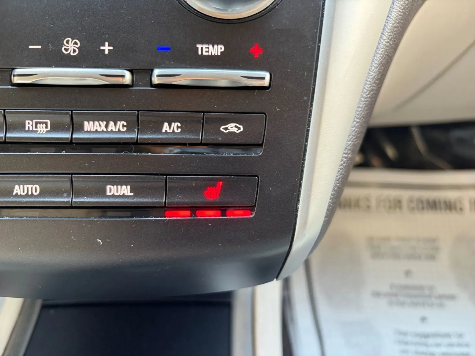 Used 2018 Lincoln MKC Premiere image 23