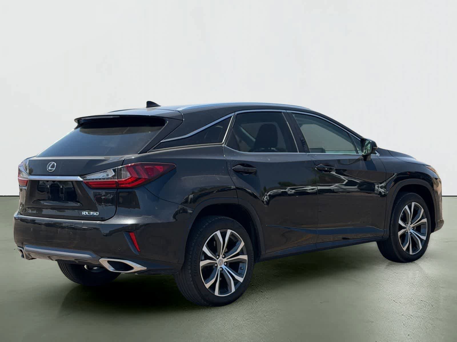 Used 2017 Lexus RX 350 FWD w/ Premium Package image 4
