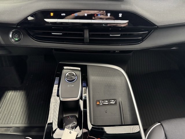 New 2026 Buick Enclave Preferred w/ LPO, Floor Liner Package image 22