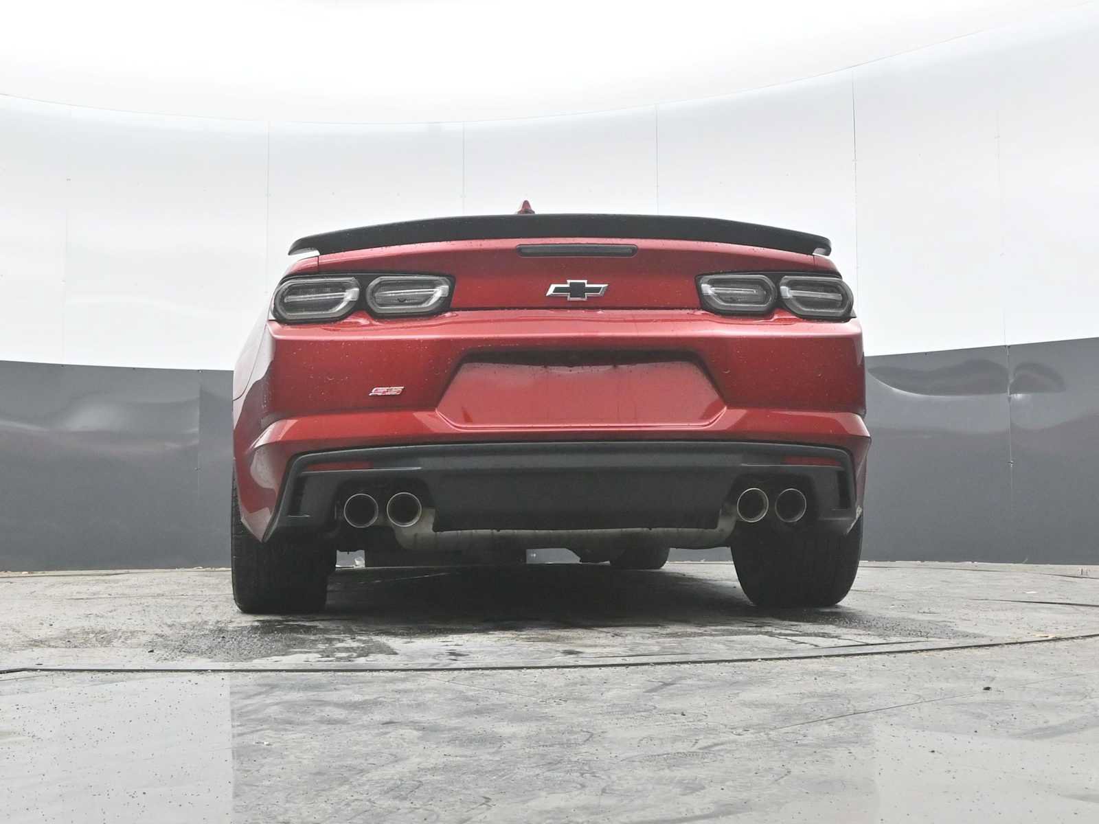 Used 2022 Chevrolet Camaro SS RWD image 32