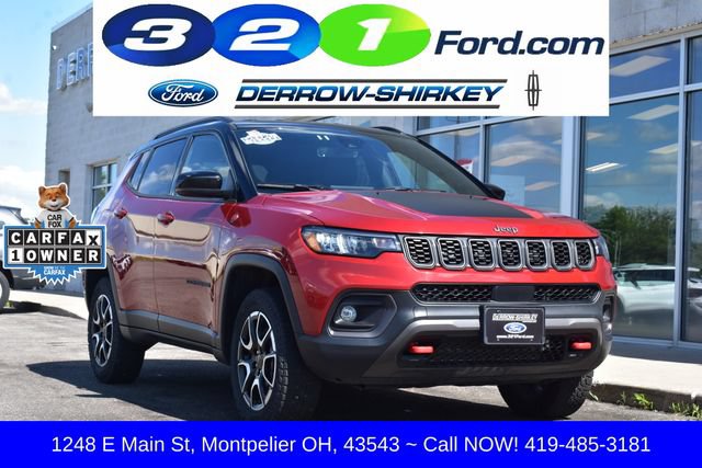 Used 2025 Jeep Compass Trailhawk AWD/4WD image 1
