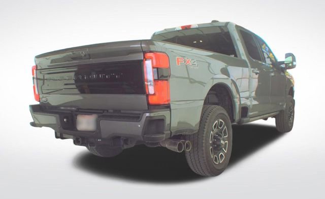 Used 2025 Ford F250 Platinum image 2