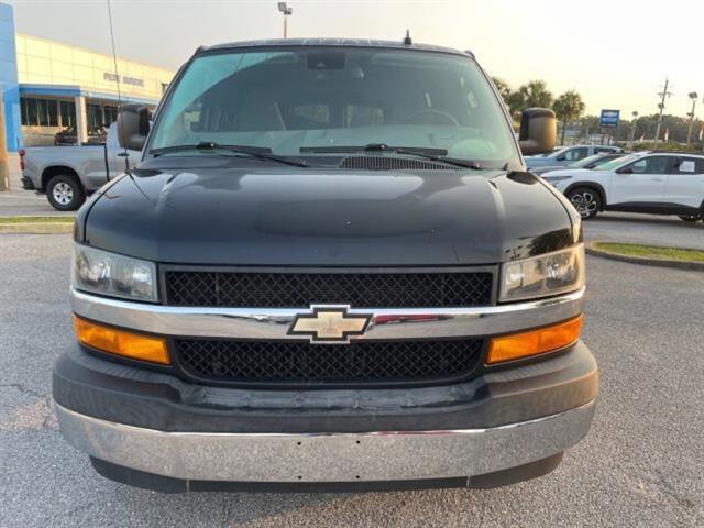 Used 2020 Chevrolet Express 3500 LT w/ LT Preferred Equipment Group video 2
