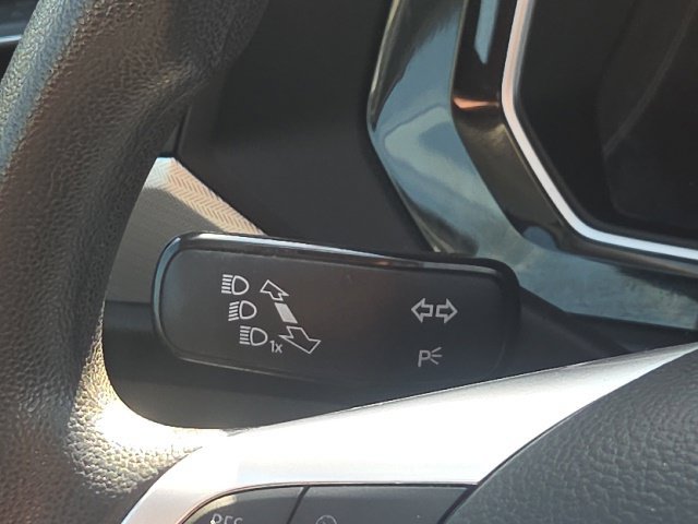 Used 2020 Volkswagen Jetta S w/ Driver Assistance Package FWD image 33