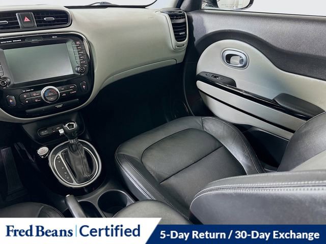 Used 2017 Kia Soul + w/ Primo Package image 27