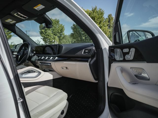 Certified 2025 Mercedes-Benz GLE 450e 4MATIC image 31