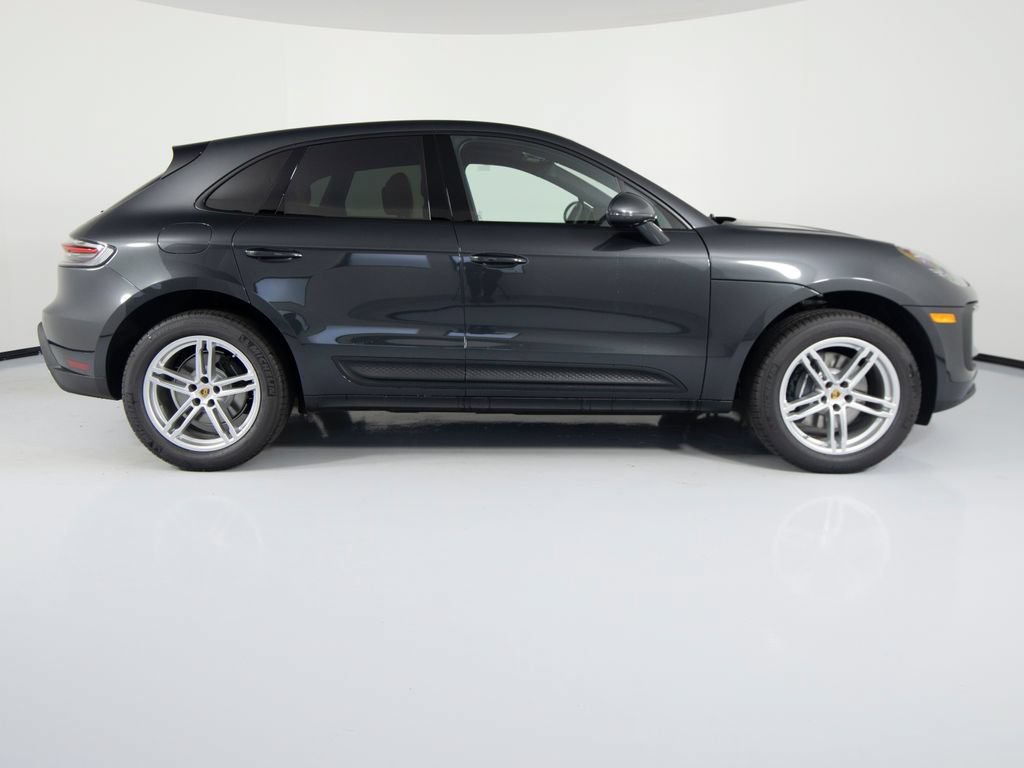 New 2026 Porsche Macan AWD/4WD image 11