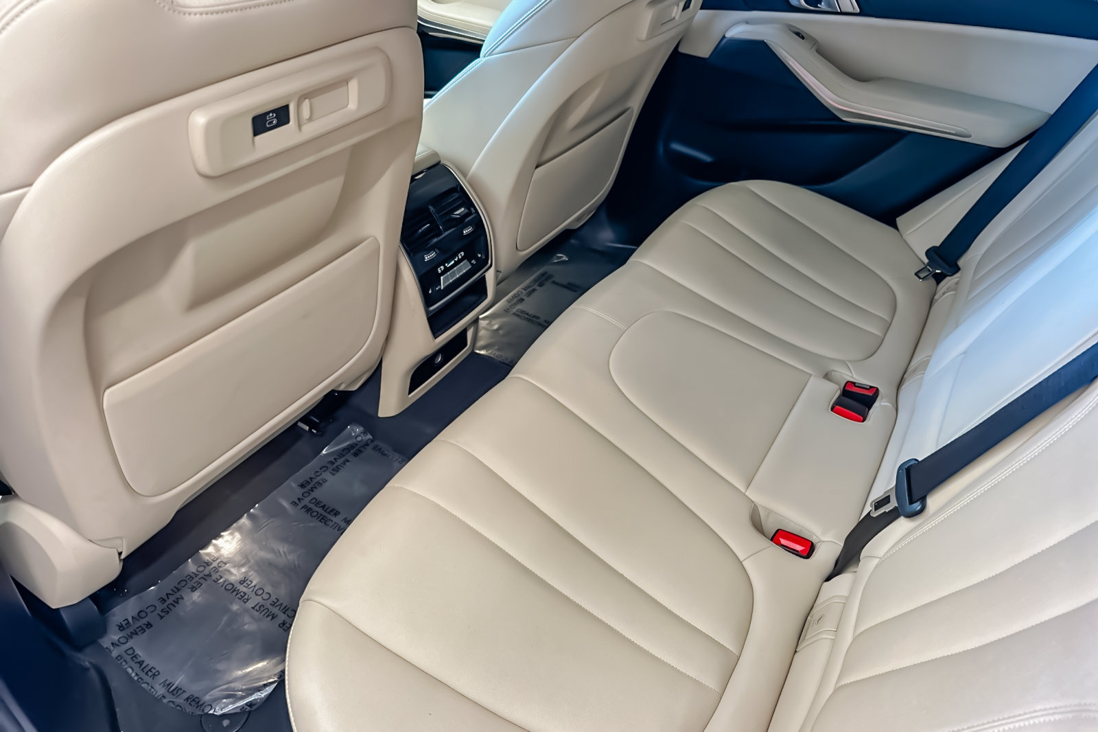 Used 2022 BMW X5 xDrive40i AWD/4WD image 11
